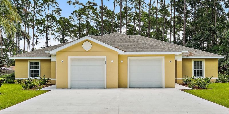 Palm Coast Apartment: 24 Farnum Ln
