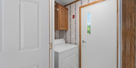 Laundry Area - Dryer.jpg