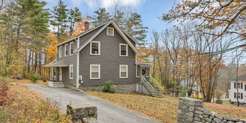 Meredith House: 23 Redgate