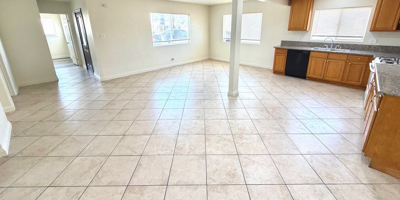 Colton House: 1656 Bryn Mawr Ct
