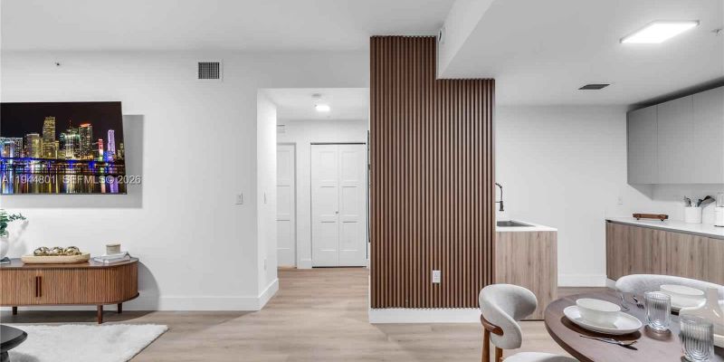 Miami Apartment: 3728 NW 19th Ave