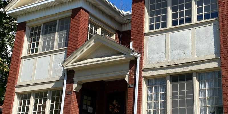 Columbus Apartment: 60 Winner Ave