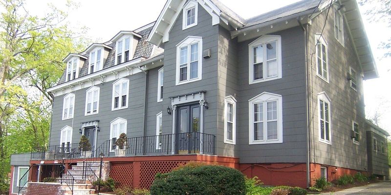 Cornwall-on-Hudson Apartment: 285 Hudson St