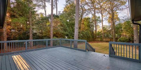 420 Ashe st deck.jpg