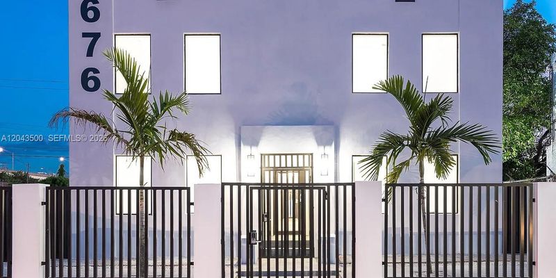 Miami Apartment: 676 NW 47th St