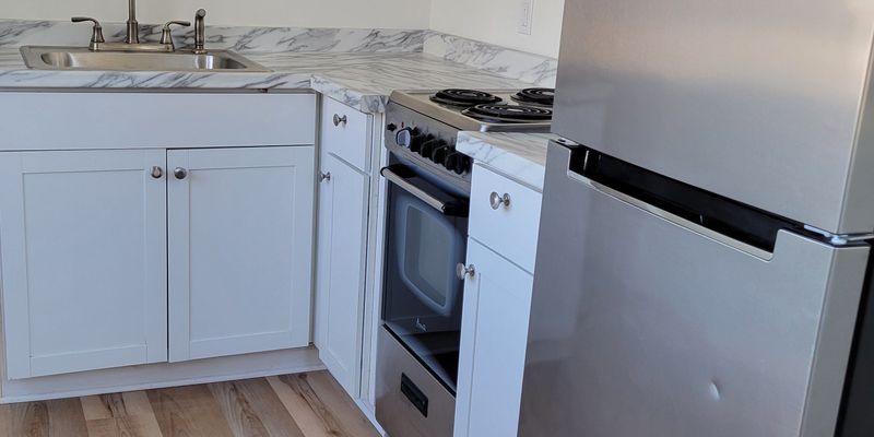 Round Lake Apartment: 2142 US-9