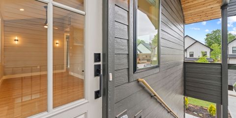 Exterior D.jpg