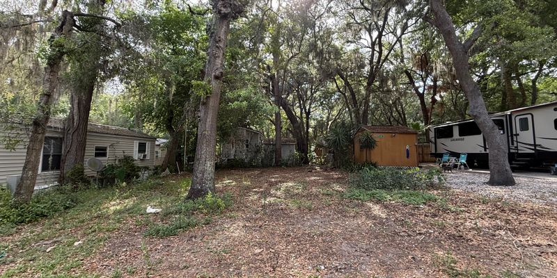 Apopka House: 3000 Clarcona Rd