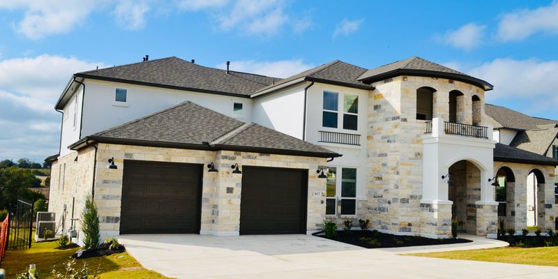 Austin House: 462 Old Stone Rd