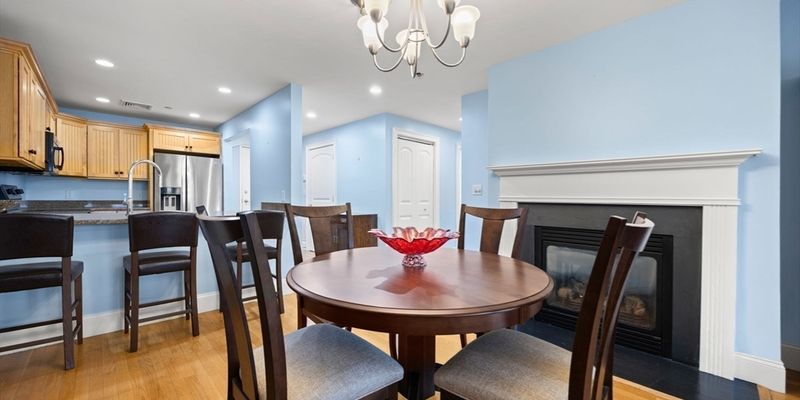 Saratoga Springs House: 18 Division St # UQ2188KC