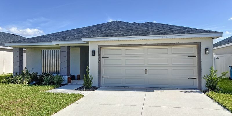 Haines City House: 2027 Dexter St