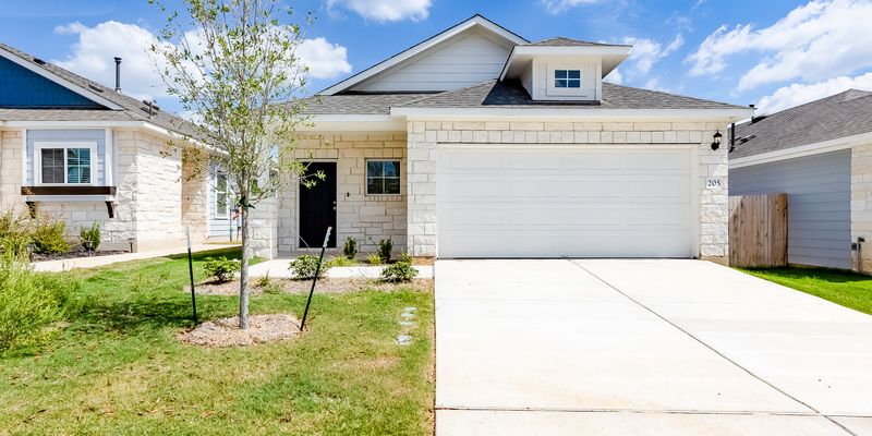 Williamson County House: Tall Grass Dr