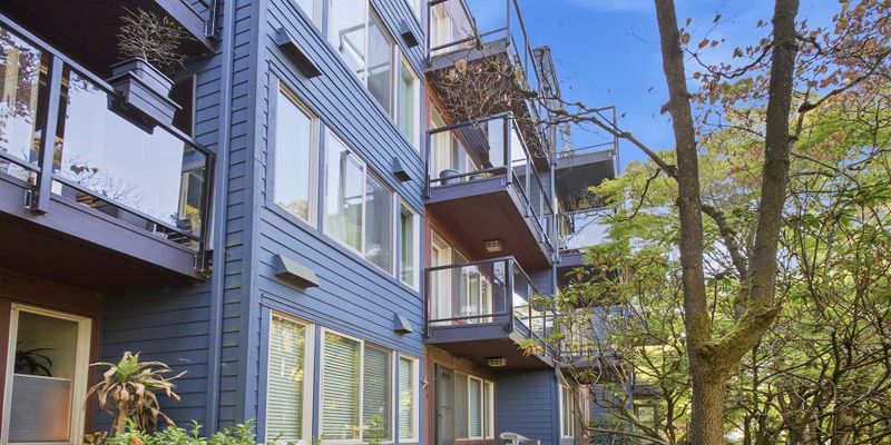 Seattle House: 29 Etruria St