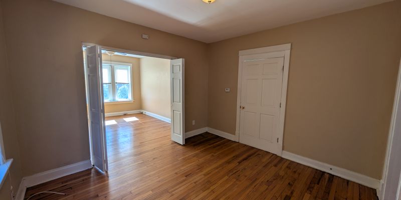 St. Louis Apartment: 5225 Bancroft Ave