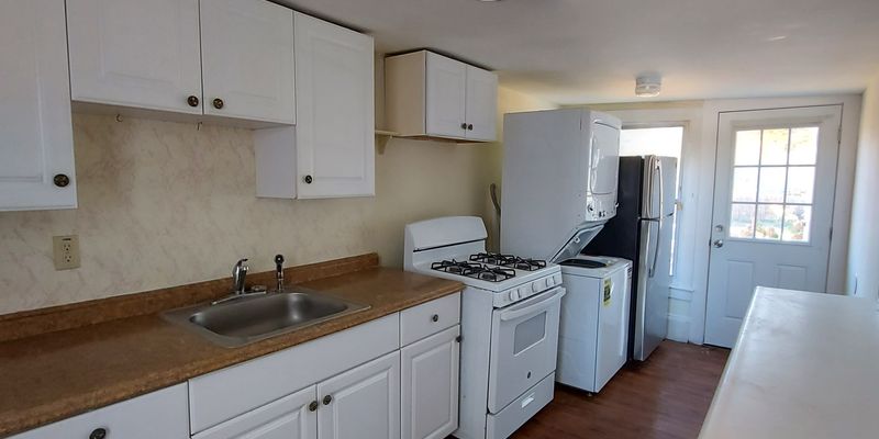 Phillipsburg Apartment: 138 Bullman St