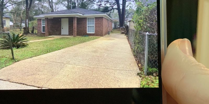Mobile House: 111 Columbia Street