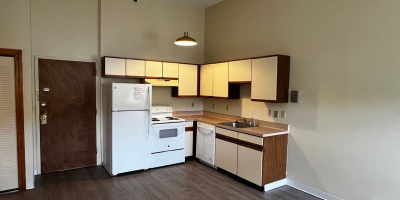Fitchburg Apartment: 11 Willow St