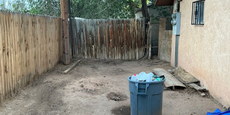 Albuquerque Apartment: 412 Rhode Island St NE