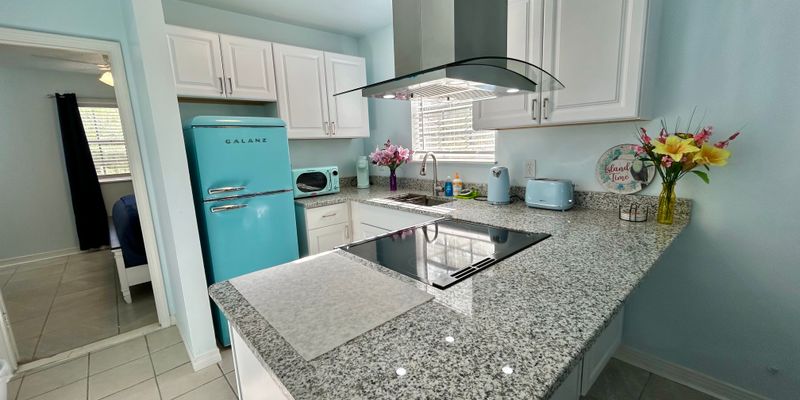 Pensacola Apartment: 1625 Rebecca St