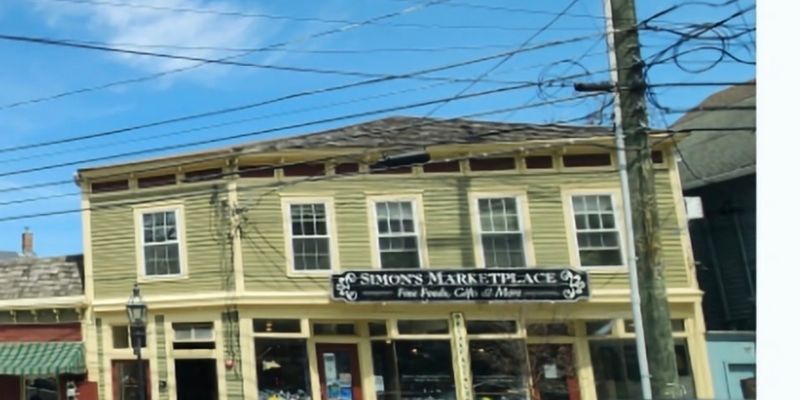 Chester House: 42 West Main Street