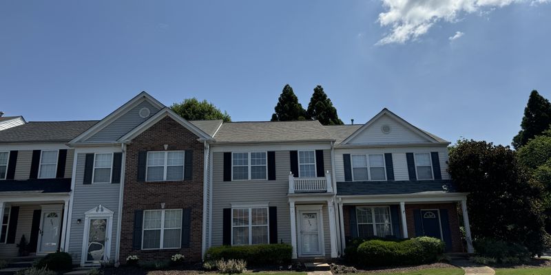 Greer House: 228 Braelock Dr