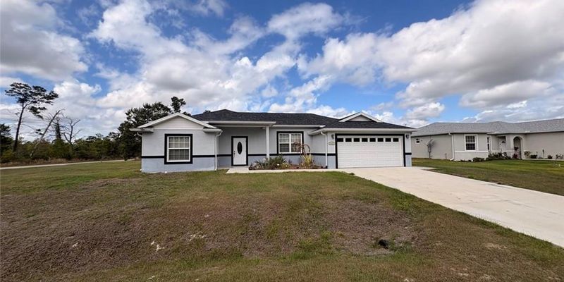 Lake Placid House: 115 Fire Island Ave NE