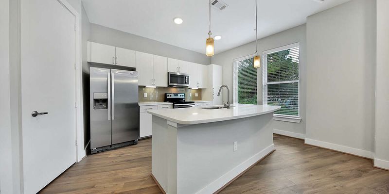 Houston Apartment: 12905 Boheme Dr