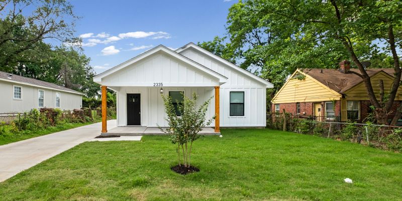 Memphis House: 2335 Twain Ave