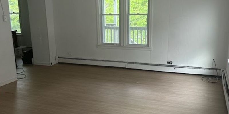 Sprague Apartment: 150 High St