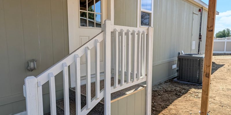 Perris House: 25874 CA-74
