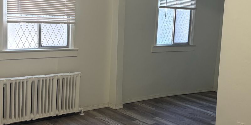 Klamath Falls Apartment: 1717 Main St