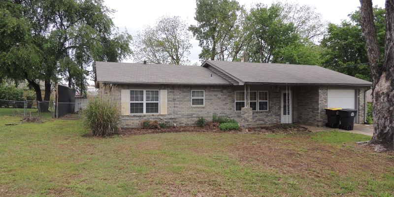 Coweta House: 13840 S 293RD E Ave