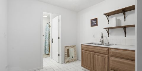 25-224_2415_Catskill_Ct.jpg