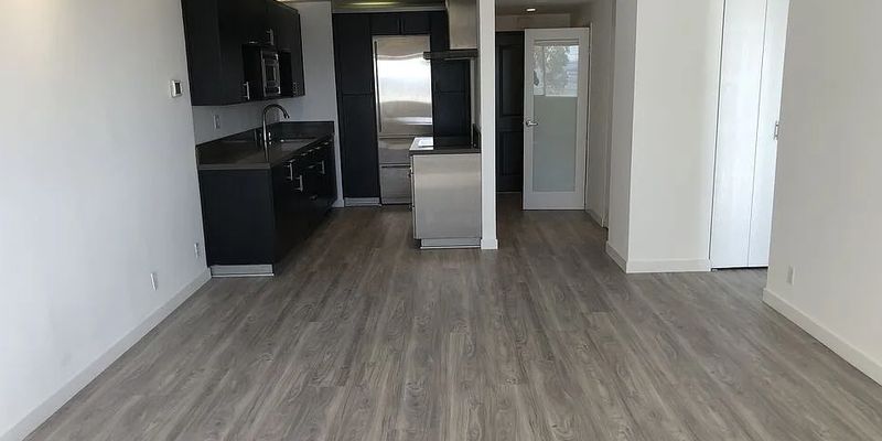 Queens House: 144-27 Sanford Ave