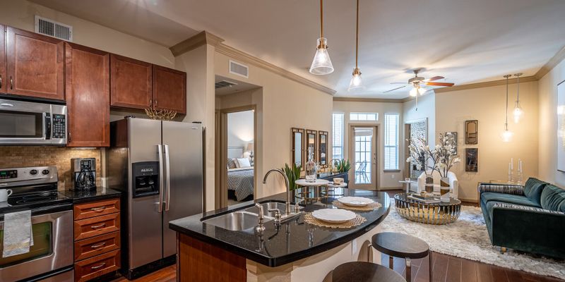 Houston Apartment: 1299 Colquitt St