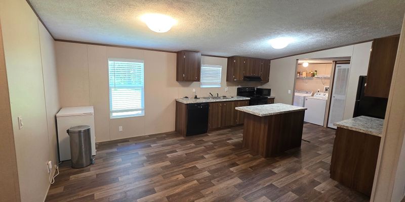 Pike Road House: 253 Gibbs Rd