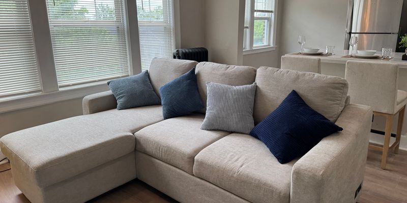 Cleveland Apartment: 1847 East 87th Street