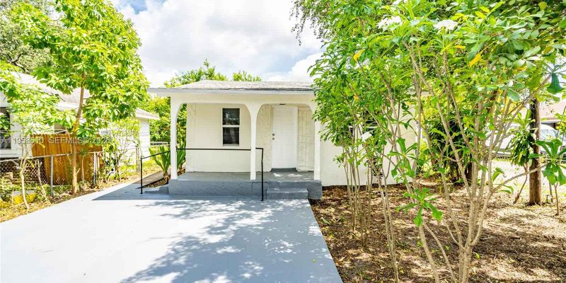 Miami House: 3121 NW 60th St