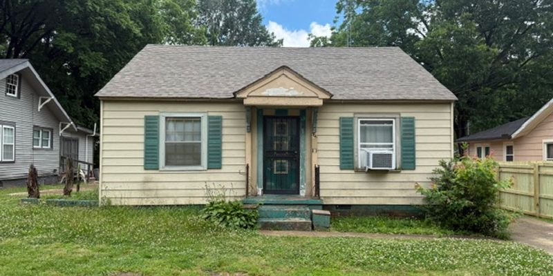 Jackson House: 506 Greenwood Ave