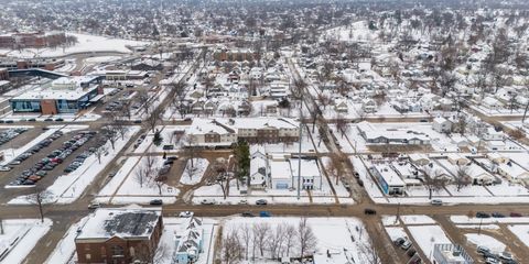 918_7th_St_SE (57 of 62).jpg