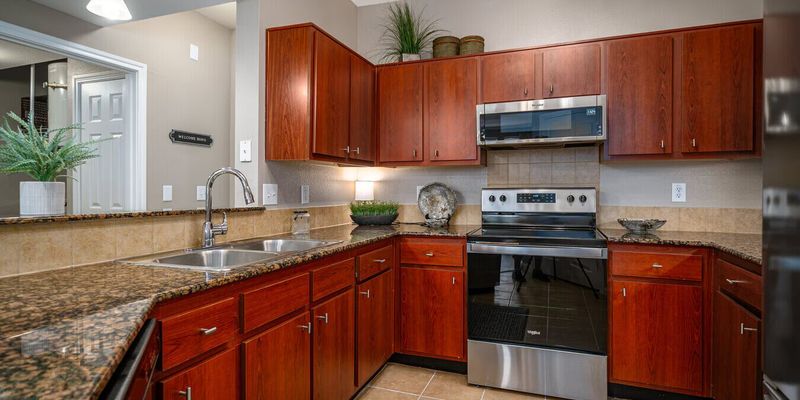 The Woodlands Apartment: 3121 Sawdust Rd