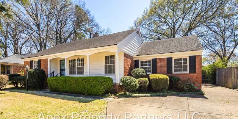 Memphis House: 5319 Chickasaw Rd