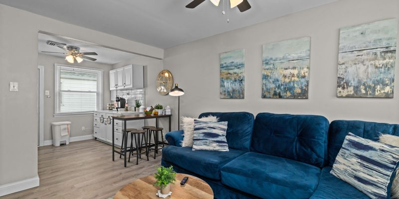 St. Louis Apartment: 6620 Wise Ave