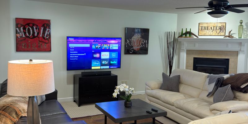 Fletcher House: 225 Nathan Ct
