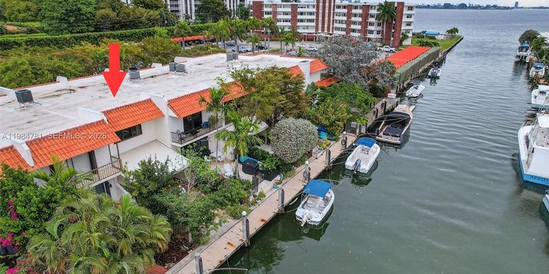 Miami Shores Apartment: 1626 NE 105th St