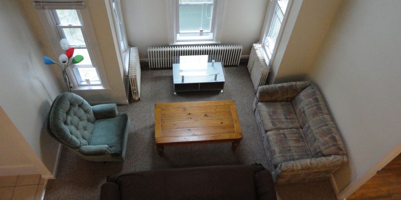 Ithaca Apartment: 105 N Quarry St