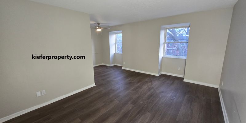 Louisville Apartment: 4303 Norbrook Dr