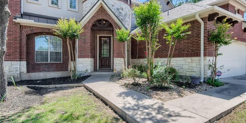 Cedar Park House: 3822 Remington Rd
