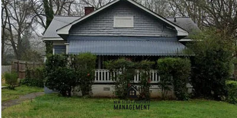 Atlanta House: 804 Moreland Avenue