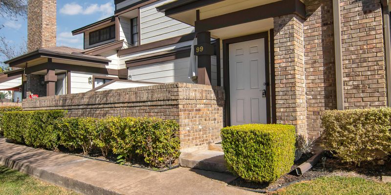 Austin Condo: 1748 Ohlen Road
